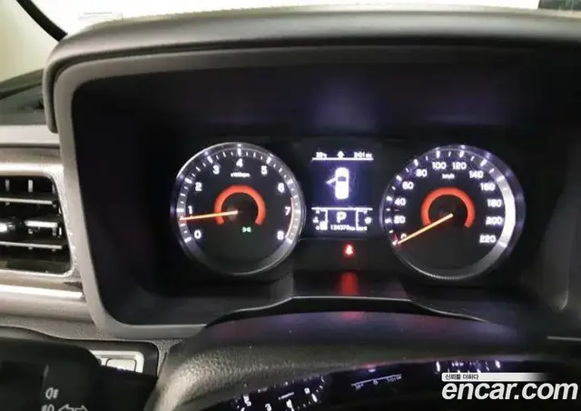 SsangYong TIBOLI 2022 1.5 автомат (гидро), миниатюра 7