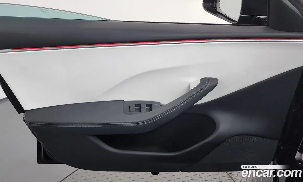 Tesla Model 3 2024 0.2 автомат (гидро), фото 14