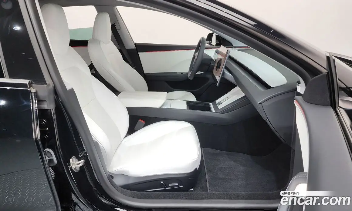 Tesla Model 3 2024 0.2 автомат (гидро), фото 16