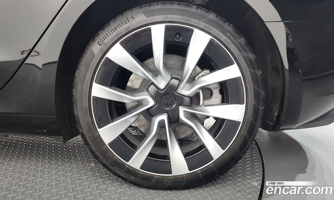 Tesla Model 3 2024 0.2 автомат (гидро), фото 7