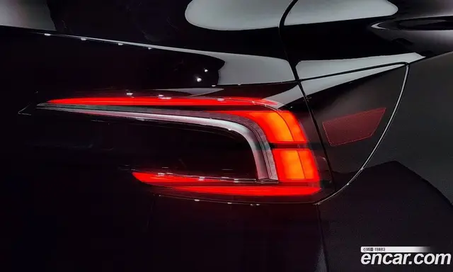 Tesla Model 3 2024 0.2 автомат (гидро), миниатюра 9