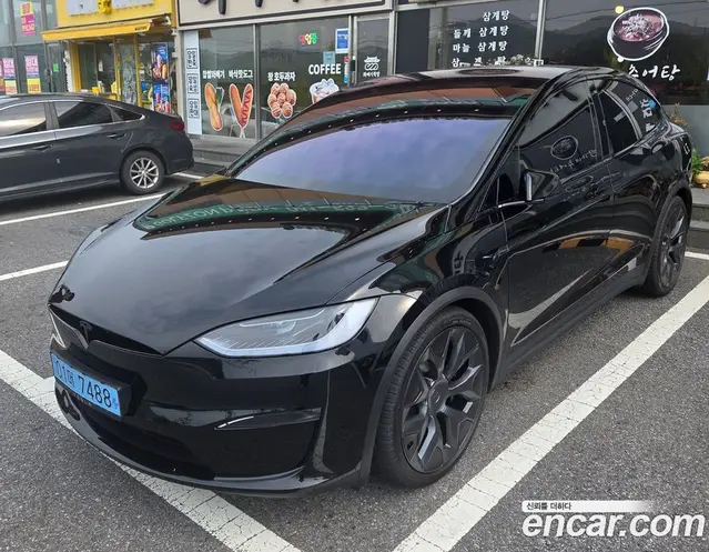 Tesla Model X, 2026, 2 000 км Tesla Model X, 2026, 2 000 км