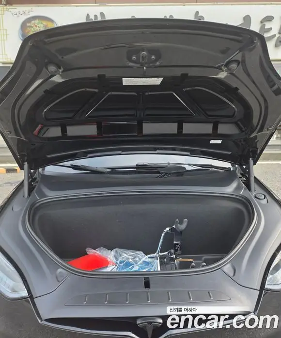 Tesla Model X 2026 автомат (гидро), фото 3