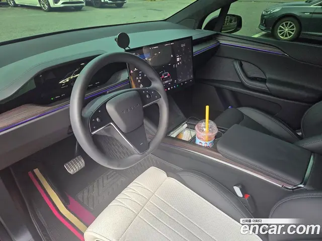 Tesla Model X 2026 автомат (гидро), миниатюра 6