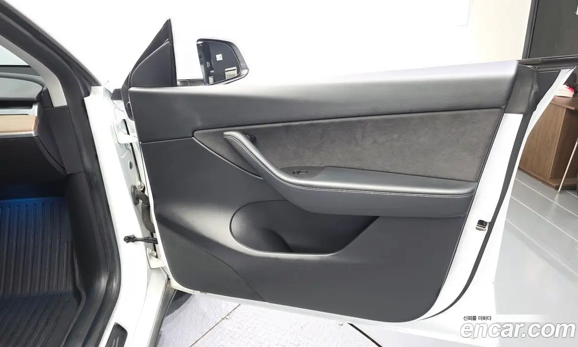 Tesla Model Y 2021 0.2 автомат (гидро), фото 14 Tesla Model Y 2021 0.2 автомат (гидро), фото 14