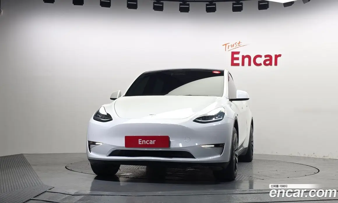 Tesla Model Y 2021 0.2 автомат (гидро), фото 3 Tesla Model Y 2021 0.2 автомат (гидро), фото 3
