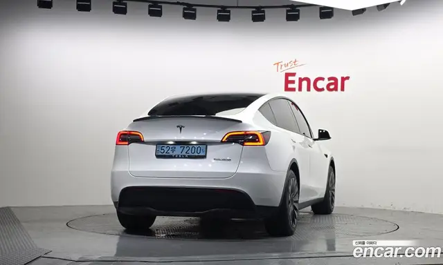 Tesla Model Y 2021 0.2 автомат (гидро), миниатюра 4 Tesla Model Y 2021 0.2 автомат (гидро), миниатюра 4