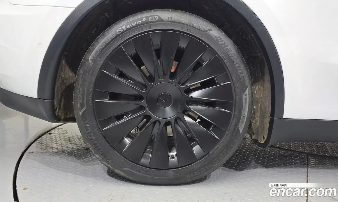 Tesla Model Y 2021 0.2 автомат (гидро), фото 5 Tesla Model Y 2021 0.2 автомат (гидро), фото 5