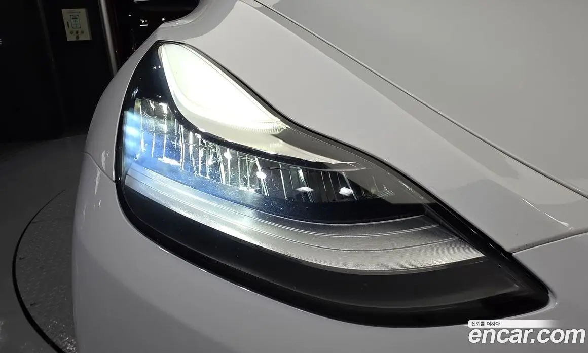 Tesla Model Y 2021 0.2 автомат (гидро), фото 8 Tesla Model Y 2021 0.2 автомат (гидро), фото 8
