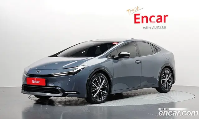Toyota Prius 2024 2.0 автомат (гидро), миниатюра 1 Toyota Prius 2024 2.0 автомат (гидро), миниатюра 1