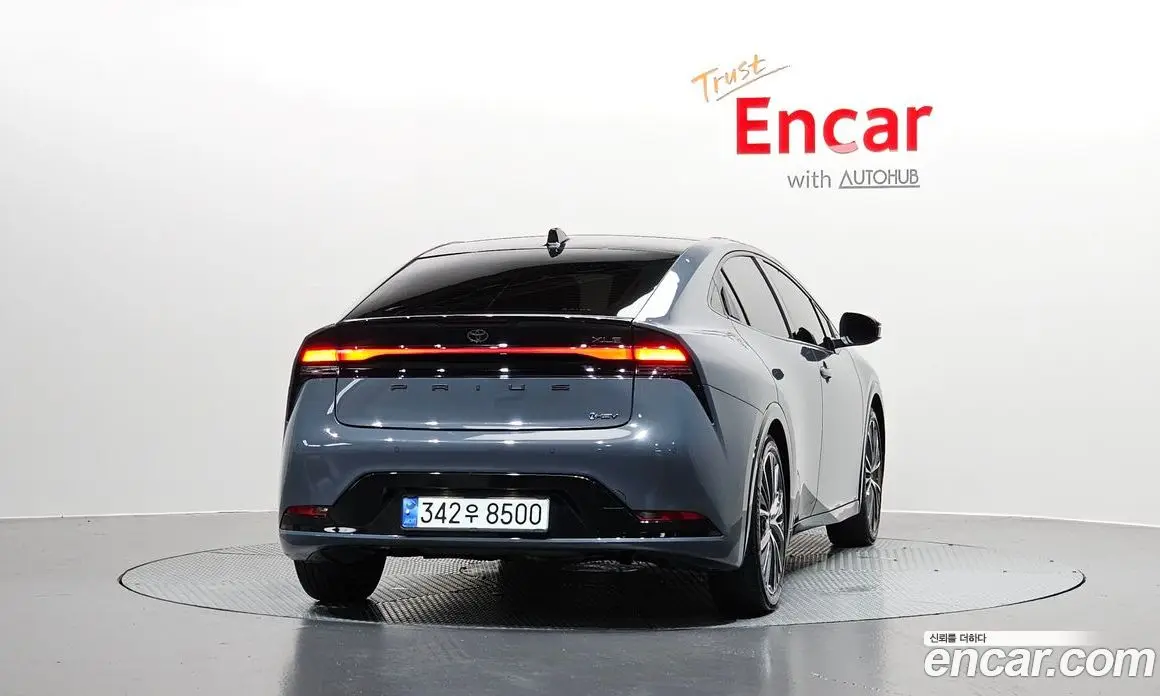 Toyota Prius 2024 2.0 автомат (гидро), фото 4 Toyota Prius 2024 2.0 автомат (гидро), фото 4