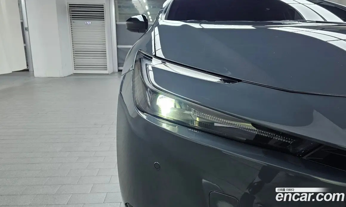 Toyota Prius 2024 2.0 автомат (гидро), фото 8 Toyota Prius 2024 2.0 автомат (гидро), фото 8