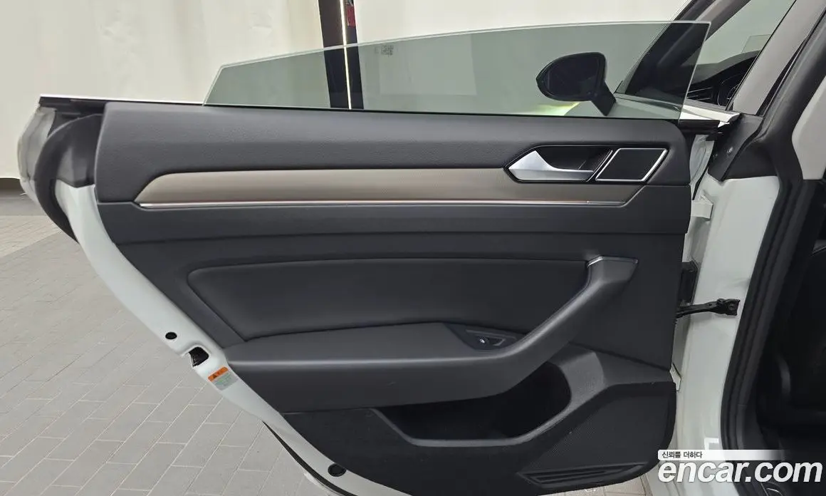 Volkswagen Arteon 2019 2.0 автомат (гидро), фото 15