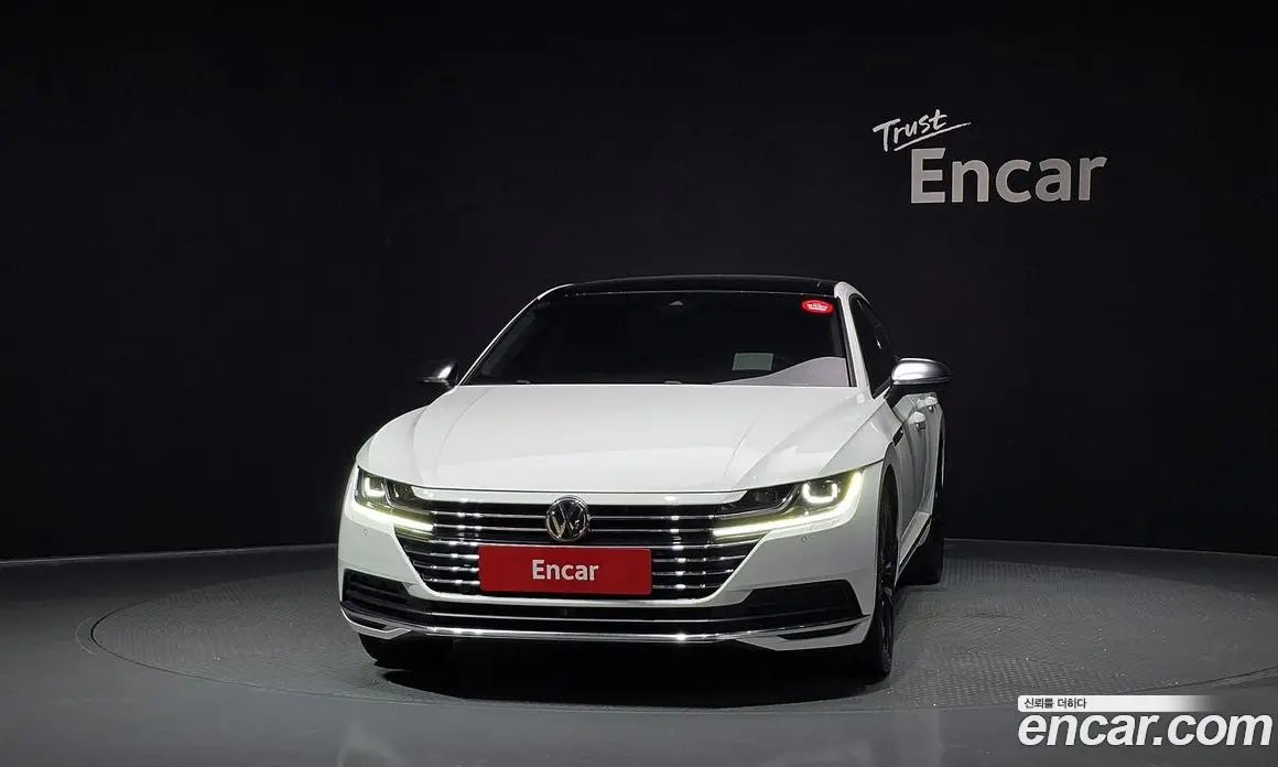 Volkswagen Arteon 2019 2.0 автомат (гидро), фото 3