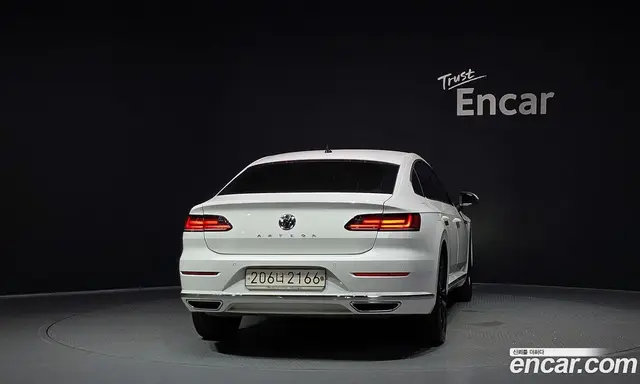 Volkswagen Arteon 2019 2.0 автомат (гидро), миниатюра 4