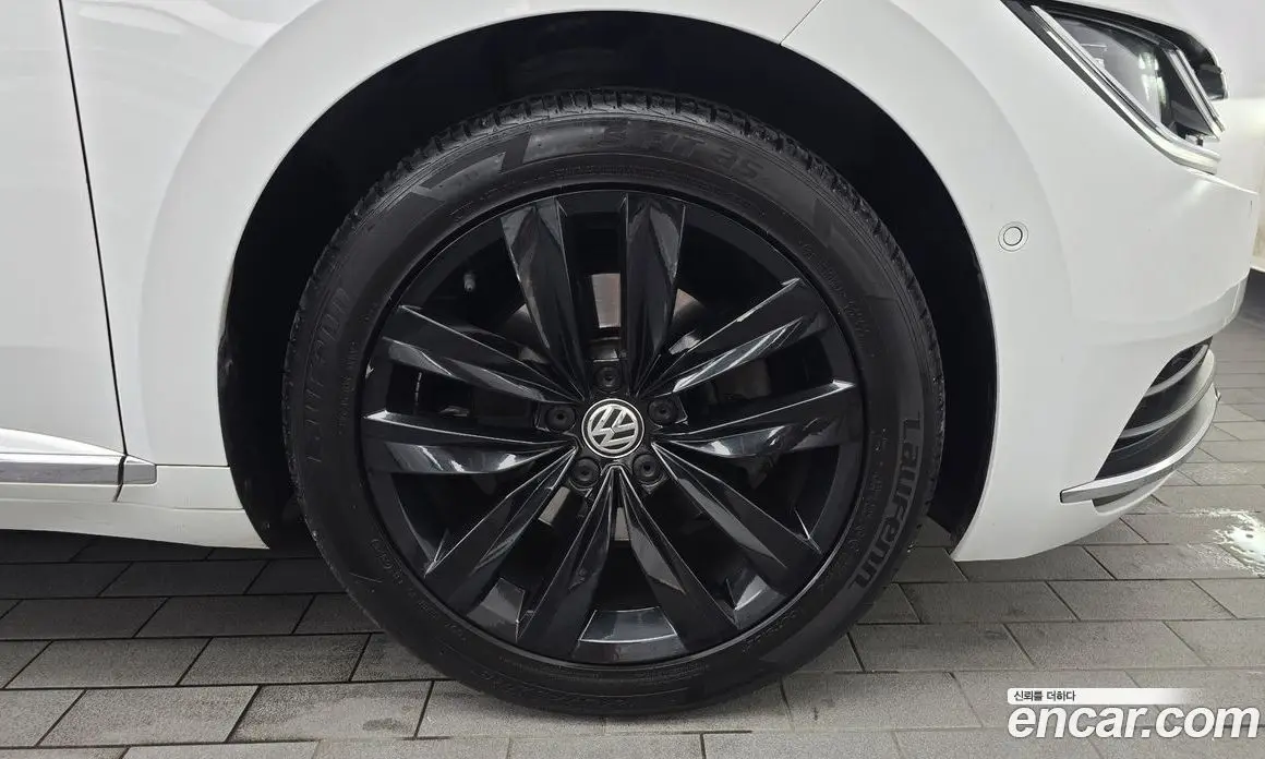 Volkswagen Arteon 2019 2.0 автомат (гидро), фото 7