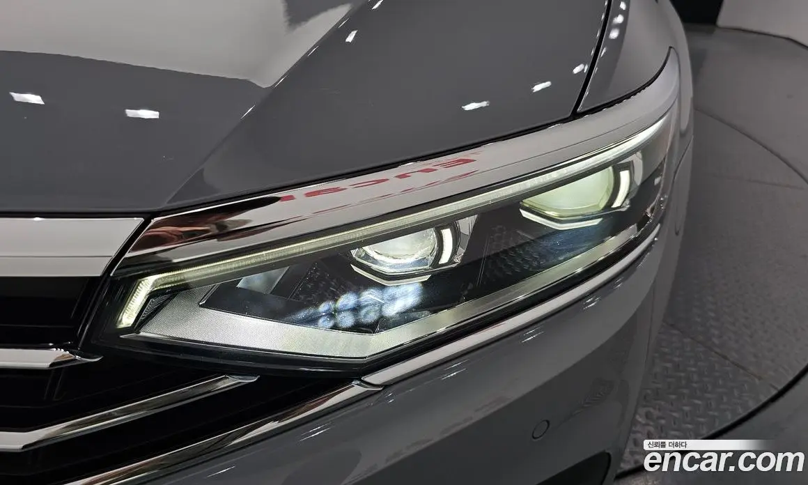 Volkswagen Passat 2022 2.0 автомат (гидро), фото 8 Volkswagen Passat 2022 2.0 автомат (гидро), фото 8