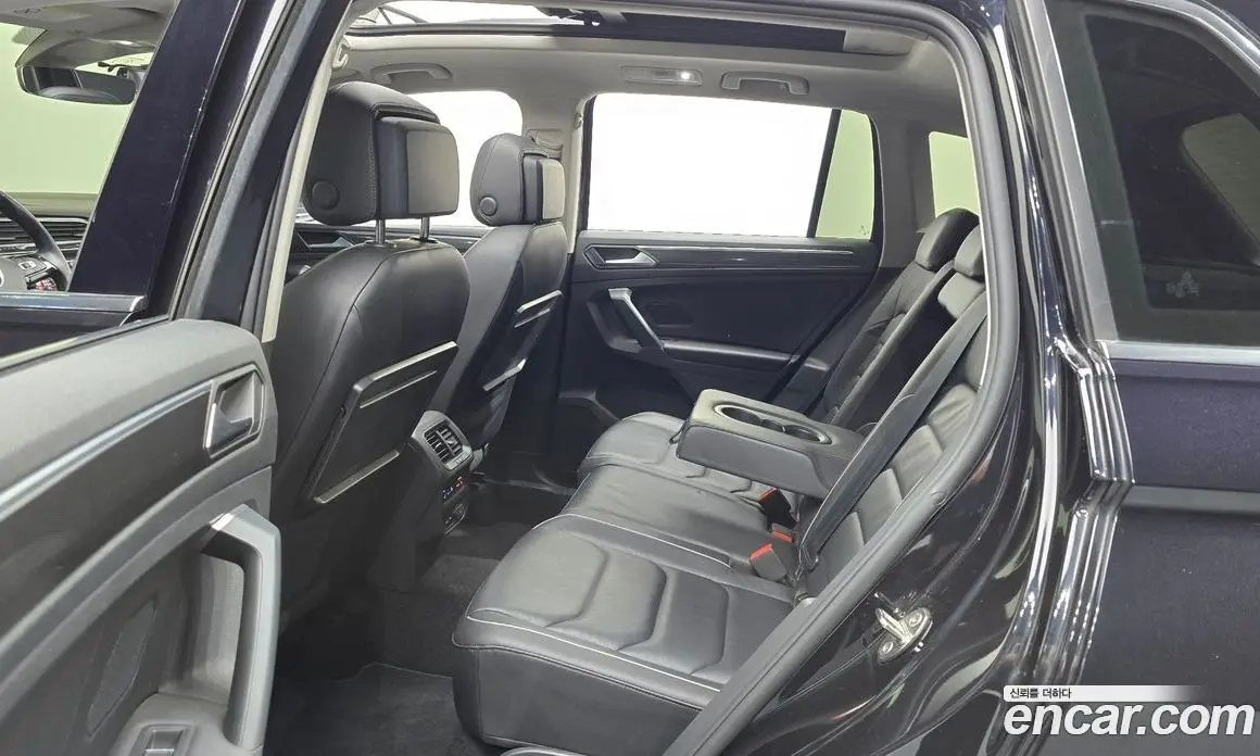Volkswagen Tiguan 2019 2.0 автомат (гидро), фото 16