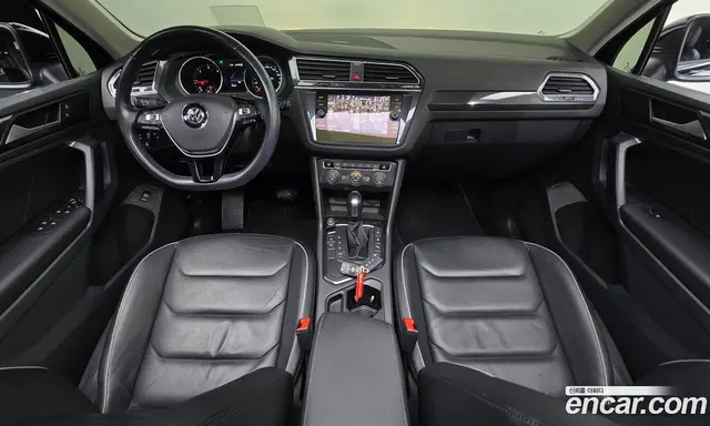 Volkswagen Tiguan 2019 2.0 автомат (гидро), миниатюра 9