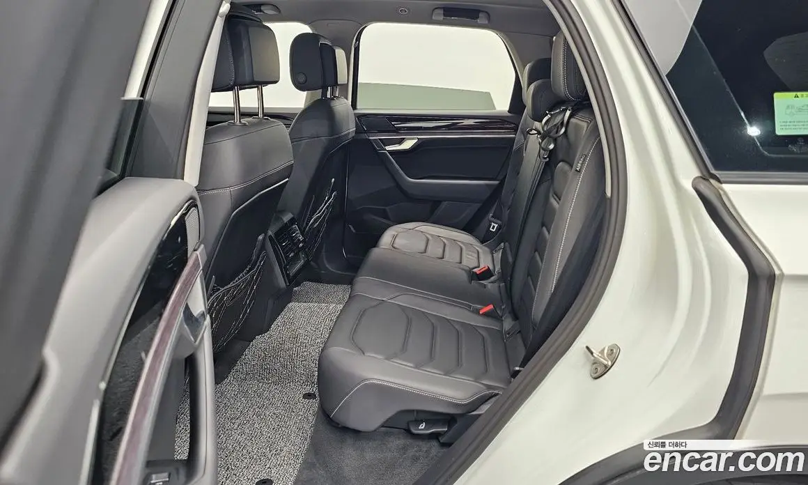 Volkswagen Touareg 2023 3.0 автомат (гидро), фото 16