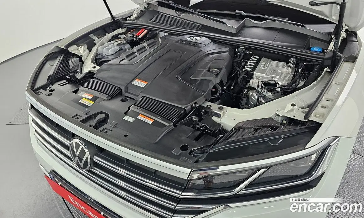 Volkswagen Touareg 2023 3.0 автомат (гидро), фото 5