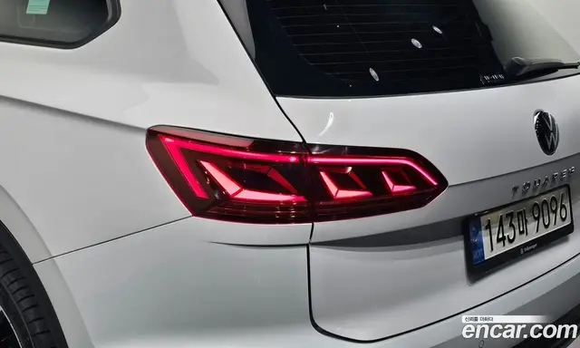 Volkswagen Touareg 2023 3.0 автомат (гидро), миниатюра 8