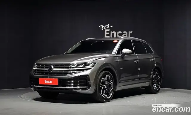 Volkswagen Touareg, 2024, 26 649 км