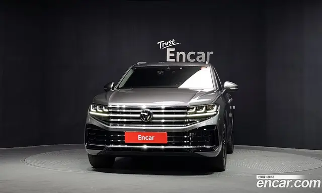 Volkswagen Touareg 2024 3.0 автомат (гидро), миниатюра 3 Volkswagen Touareg 2024 3.0 автомат (гидро), миниатюра 3