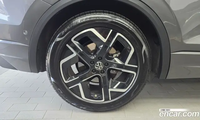 Volkswagen Touareg 2024 3.0 автомат (гидро), миниатюра 5 Volkswagen Touareg 2024 3.0 автомат (гидро), миниатюра 5