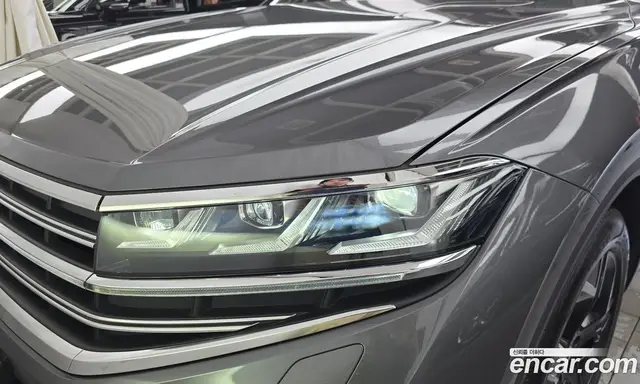 Volkswagen Touareg 2024 3.0 автомат (гидро), миниатюра 8 Volkswagen Touareg 2024 3.0 автомат (гидро), миниатюра 8