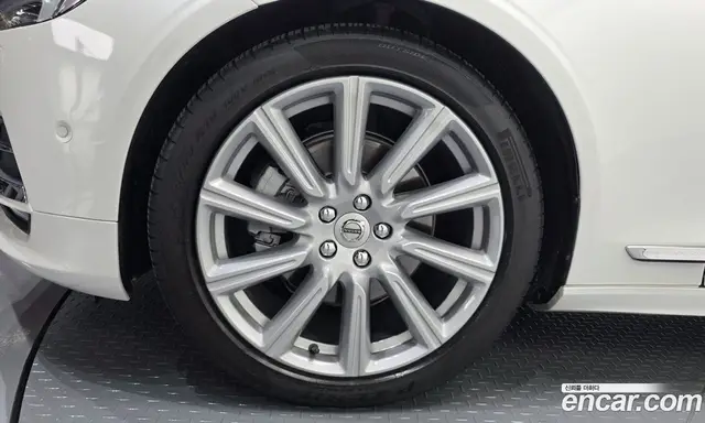 Volvo S90 2019 2.0 автомат (гидро), миниатюра 4 Volvo S90 2019 2.0 автомат (гидро), миниатюра 4