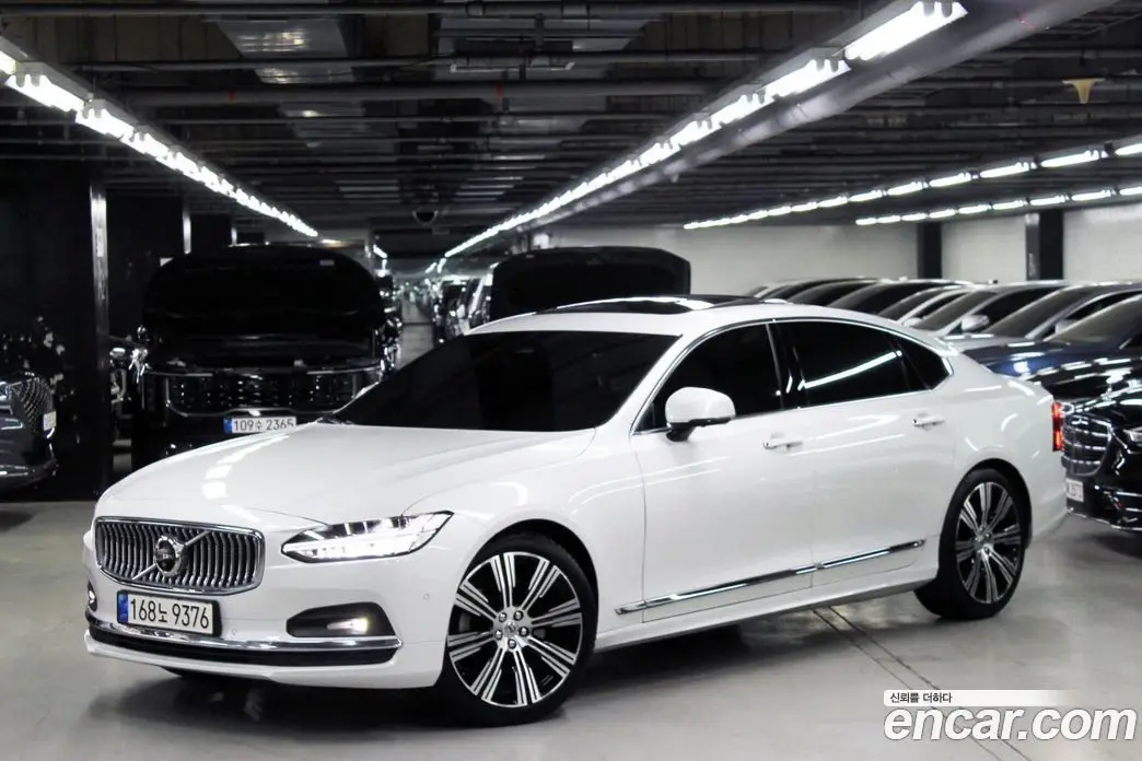 Volvo S90 2022 2.0 автомат (гидро), фото 3 Volvo S90 2022 2.0 автомат (гидро), фото 3