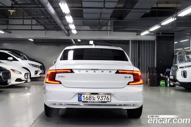 Volvo S90 2022 2.0 автомат (гидро), миниатюра 5 Volvo S90 2022 2.0 автомат (гидро), миниатюра 5