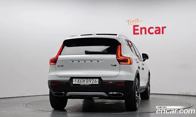 Volvo XC40 2019 2.0 автомат (гидро), миниатюра 4 Volvo XC40 2019 2.0 автомат (гидро), миниатюра 4