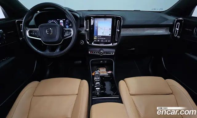 Volvo XC40 2019 2.0 автомат (гидро), миниатюра 10 Volvo XC40 2019 2.0 автомат (гидро), миниатюра 10