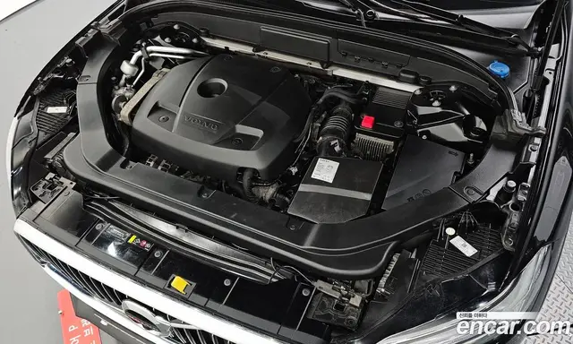 Volvo XC60 2018 2.0 автомат (гидро), миниатюра 6