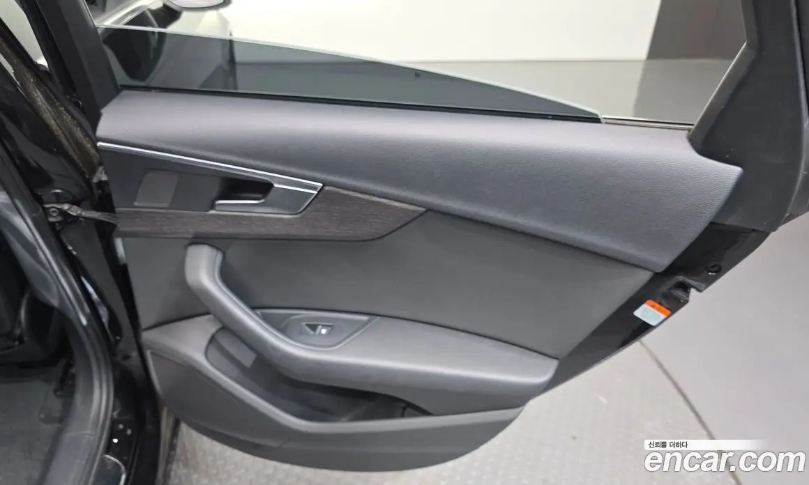 Audi A4 2019 2.0 автомат (гидро), фото 15 Audi A4 2019 2.0 автомат (гидро), фото 15