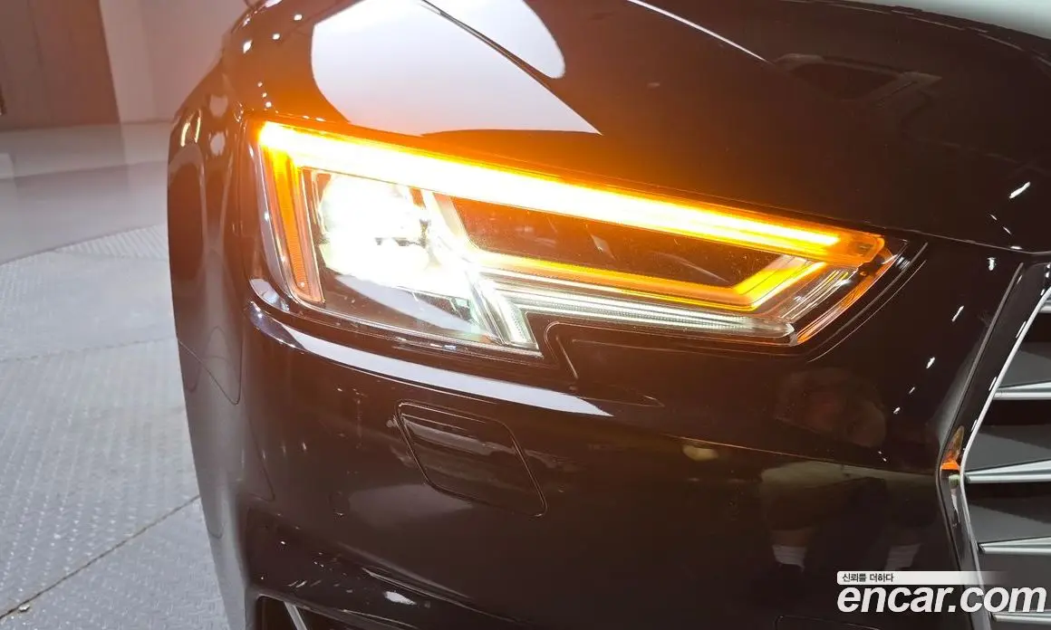 Audi A4 2019 2.0 автомат (гидро), фото 8 Audi A4 2019 2.0 автомат (гидро), фото 8