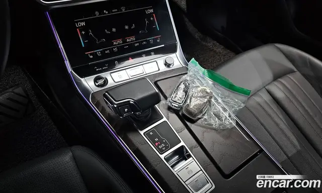 Audi A6 2021 2.0 автомат (гидро), миниатюра 12