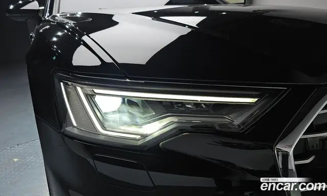 Audi A6 2021 2.0 автомат (гидро), миниатюра 8