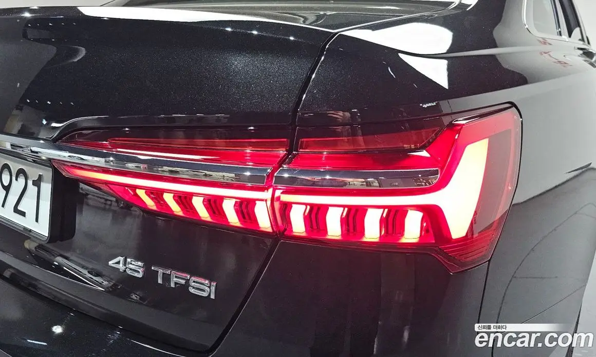 Audi A6 2021 2.0 автомат (гидро), фото 9