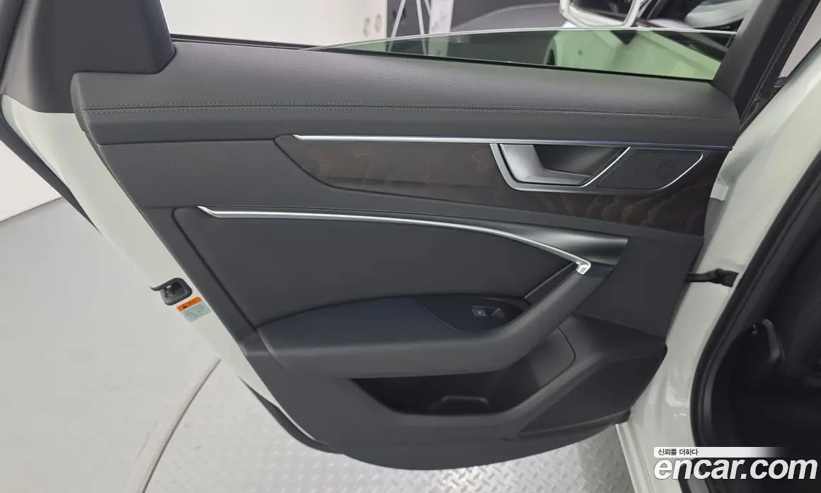 Audi A6 2021 2.0 автомат (гидро), фото 15 Audi A6 2021 2.0 автомат (гидро), фото 15