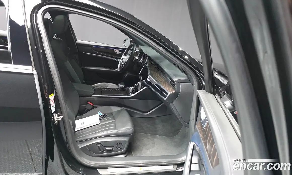 Audi A6 2021 2.0 автомат (гидро), фото 16 Audi A6 2021 2.0 автомат (гидро), фото 16