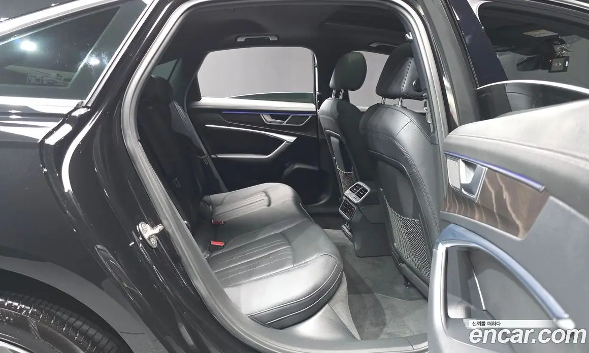 Audi A6 2021 2.0 автомат (гидро), фото 17 Audi A6 2021 2.0 автомат (гидро), фото 17