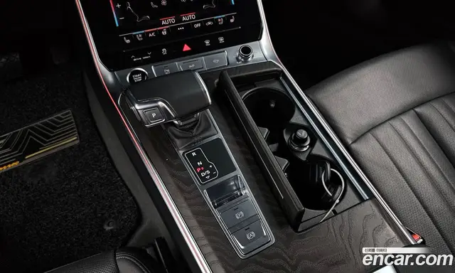 Audi A6 2022 2.0 автомат (гидро), миниатюра 11