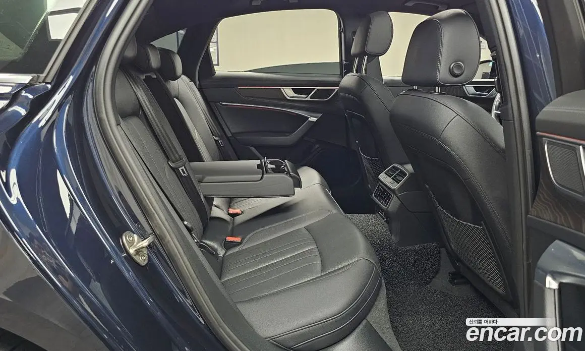 Audi A6 2022 2.0 автомат (гидро), фото 15