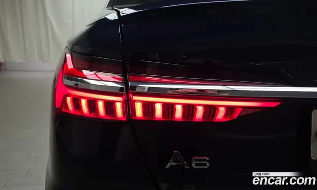 Audi A6 2022 2.0 автомат (гидро), миниатюра 8