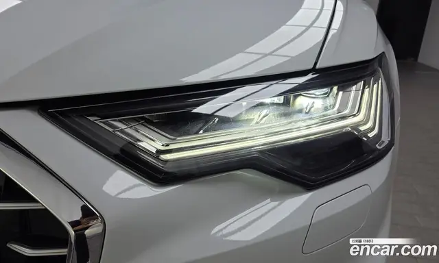 Audi A6 2023 2.0 автомат (гидро), миниатюра 7