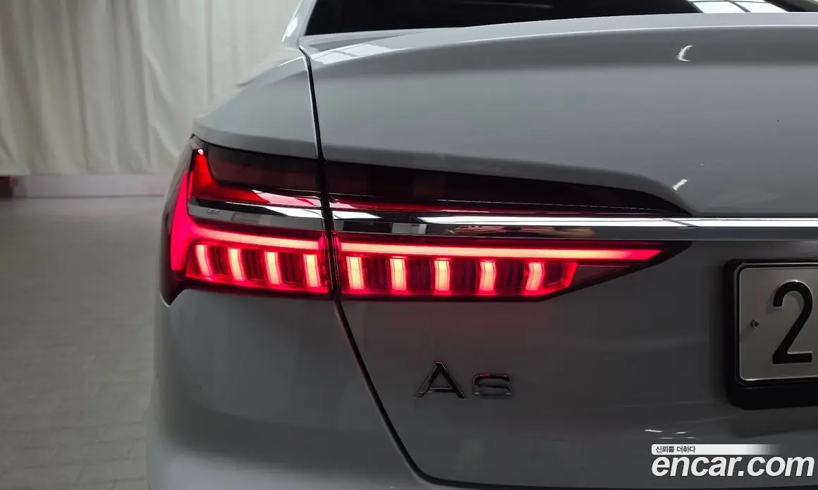 Audi A6 2023 2.0 автомат (гидро), фото 8