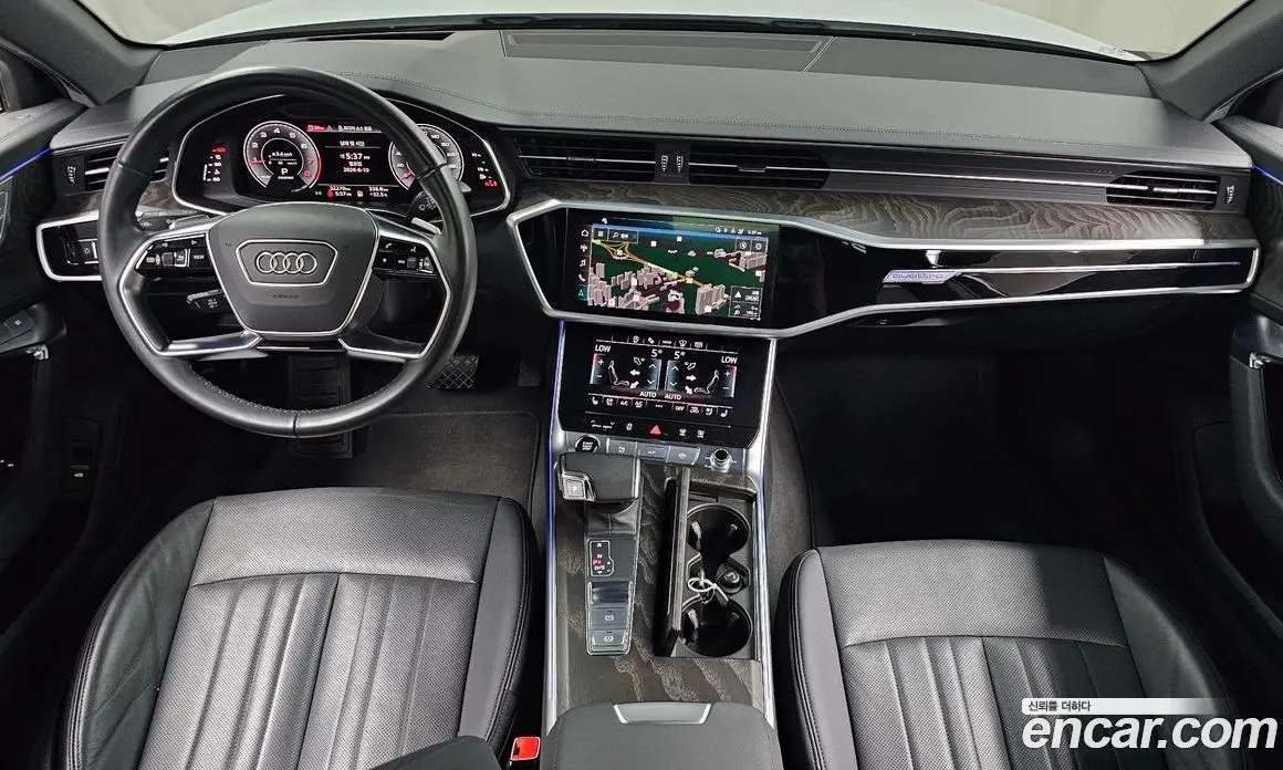 Audi A6 2023 2.0 автомат (гидро), фото 9